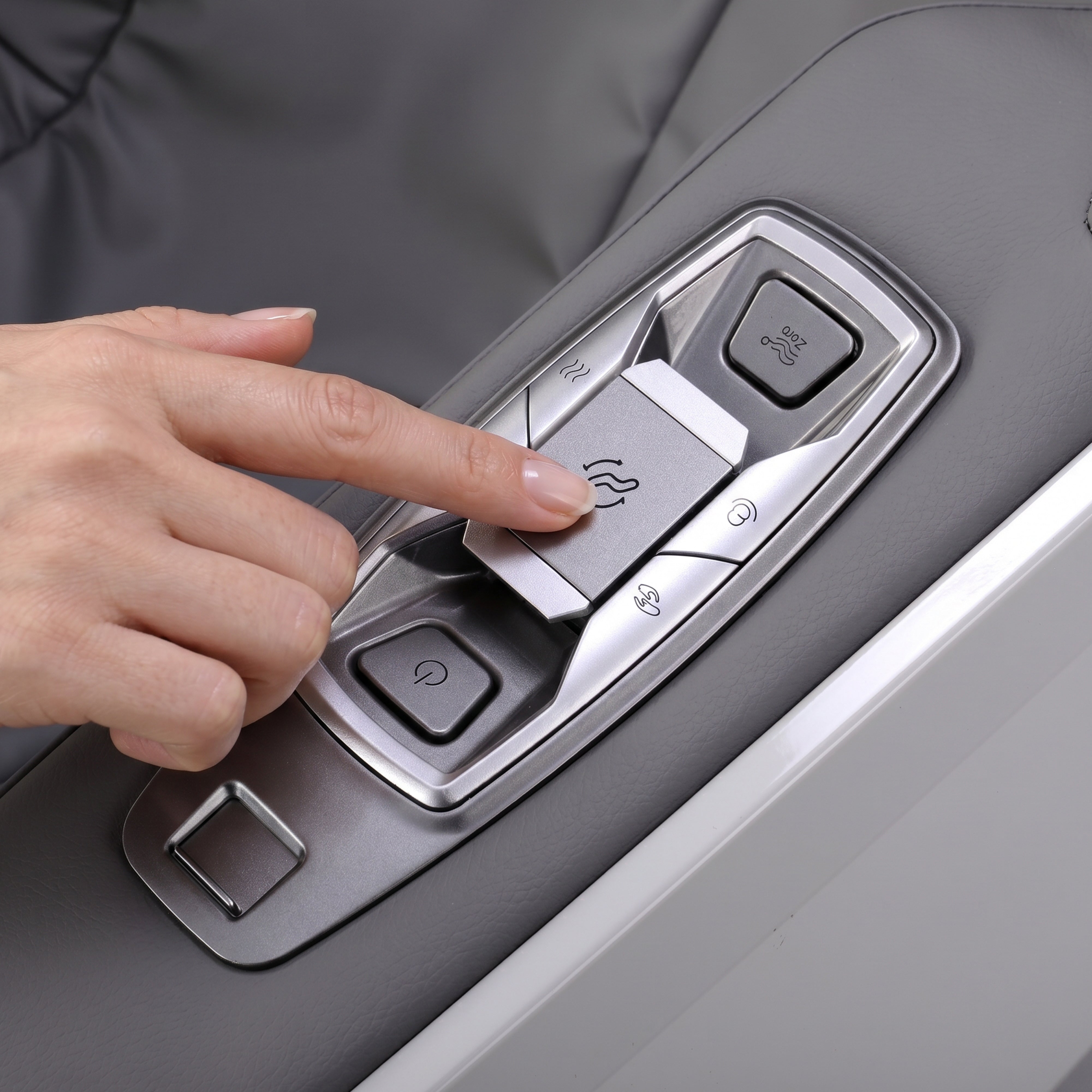 Nourest Eva SL Track Full Body Massage Chair